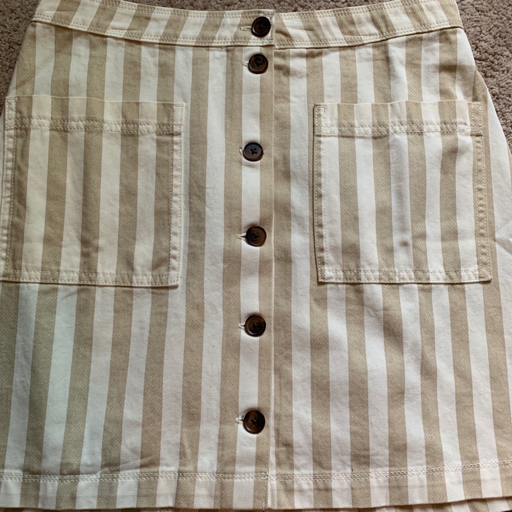 Striped skirt